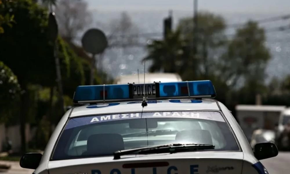 Πατήσια: Μανιακός με full-face κουκούλα μαχαίρωσε γυναίκα υπάλληλο σούπερ μάρκετ